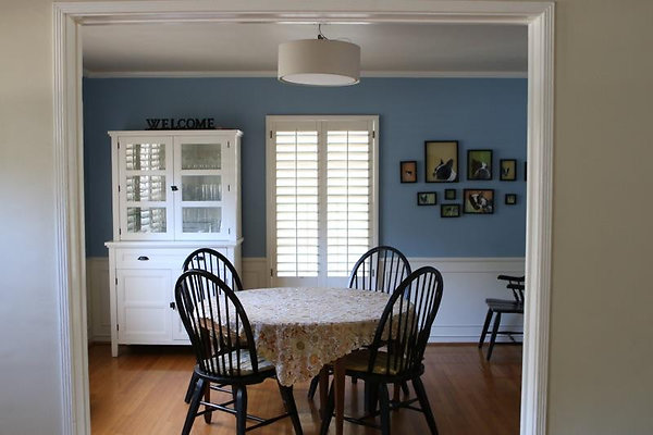 4491 dining 3