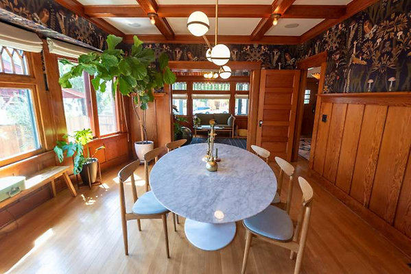 11779 dining 5