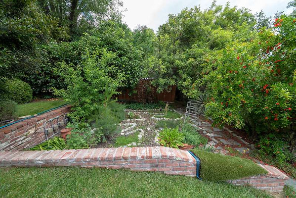 11599 garden 5