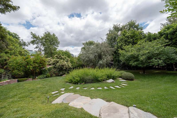 11599 garden 1