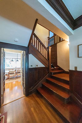 12433 stairs 1
