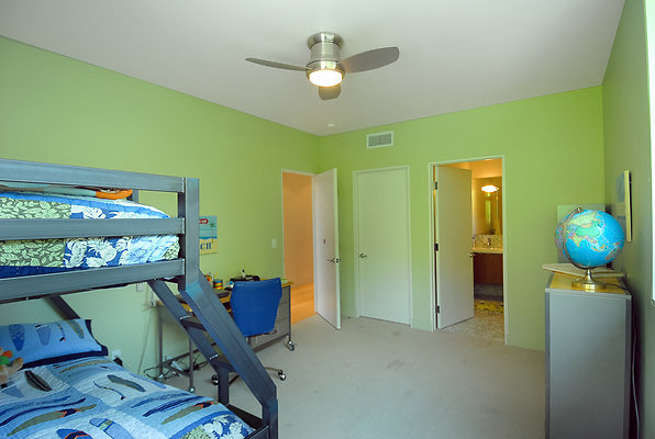 110 Modern-056