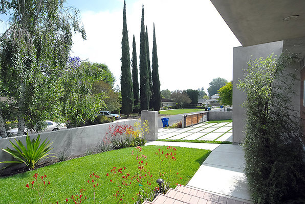 110 Modern-006
