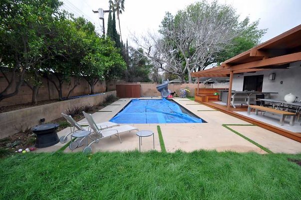 9594 pool