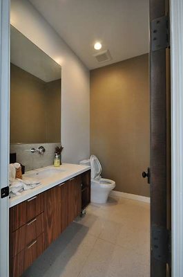 9136 bath9