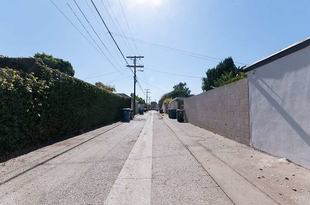 3161 alley