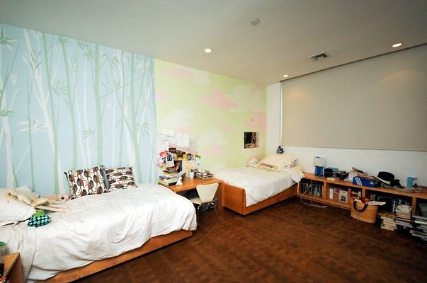 property 9706 0040
