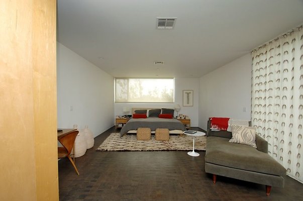 property 9706 0032