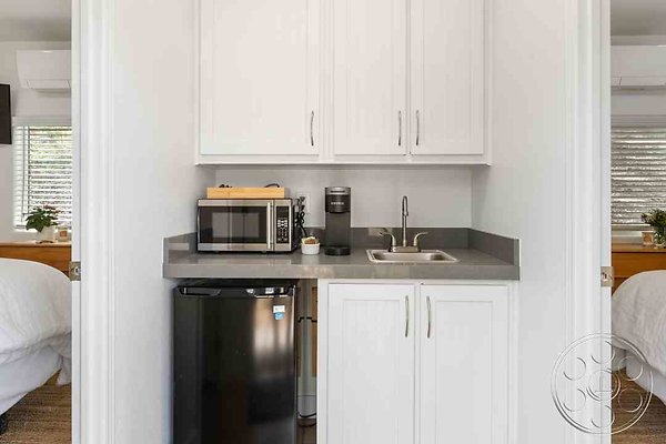 modern-farmhouse-5-80