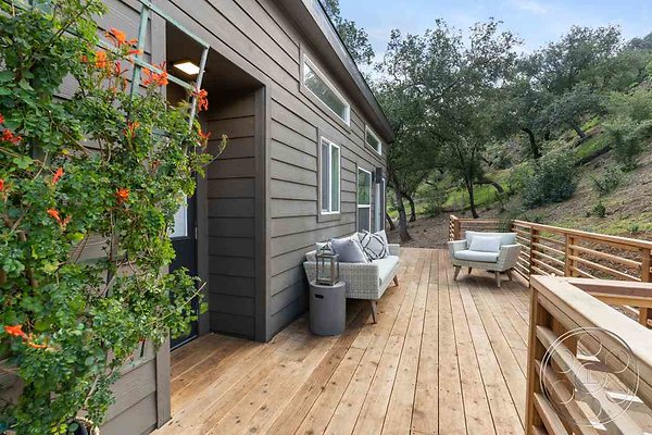 modern-farmhouse-5-66
