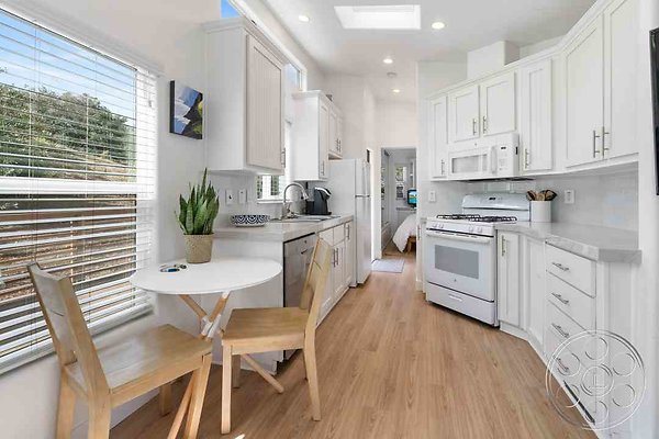 modern-farmhouse-5-72