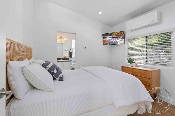 modern-farmhouse-5-81