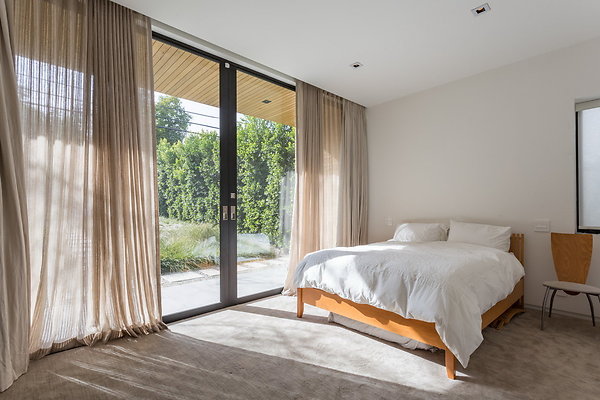 005 Modern-074 resize