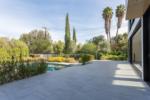 005 Modern-115 resize