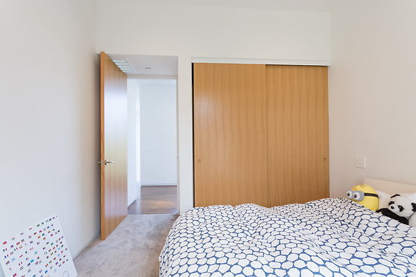 005 Modern-107 resize