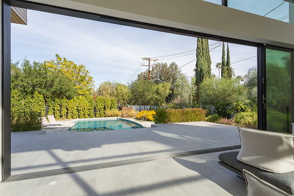 005 Modern-114 resize