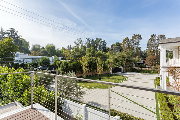 005 Modern-101 resize