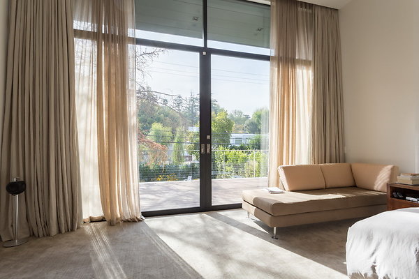 005 Modern-095 resize