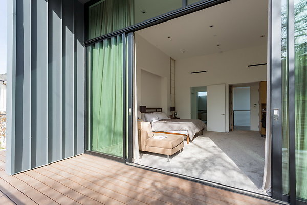 005 Modern-099 resize