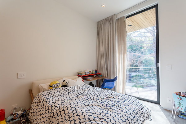 005 Modern-106 resize