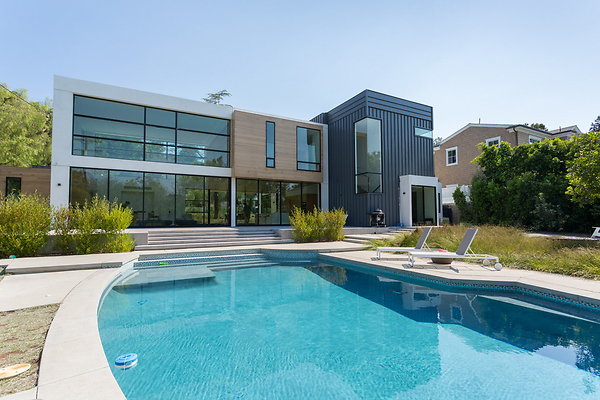 005 Modern-120 resize