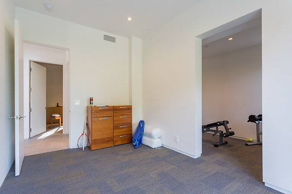 005 Modern-079 resize