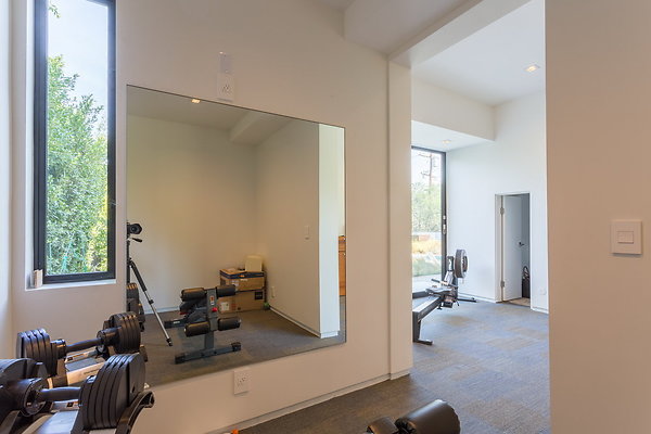 005 Modern-081 resize