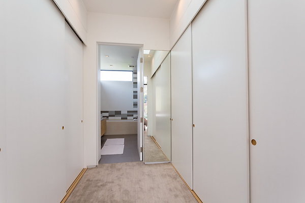005 Modern-102 resize