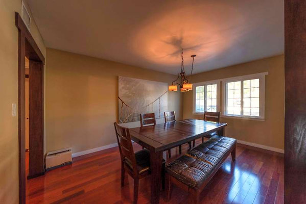 11347 dining 1