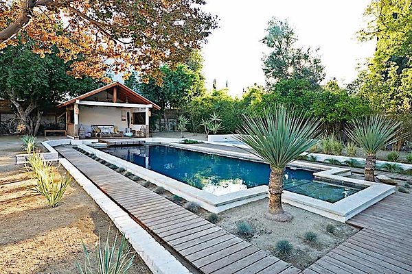12162 pool