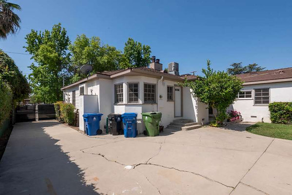 12323 drive 1