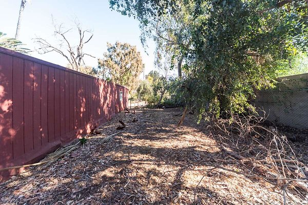13950 garage 12