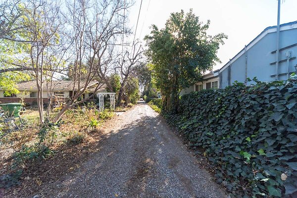 13950 drive 4