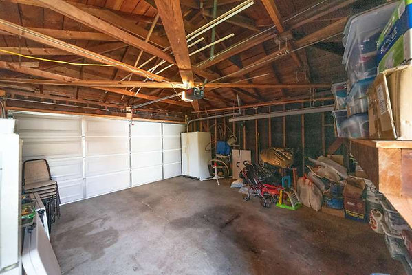11410 garage 2