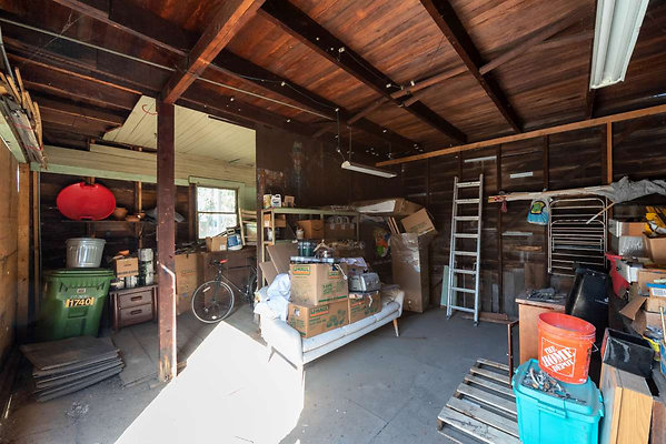 13241 garage 4