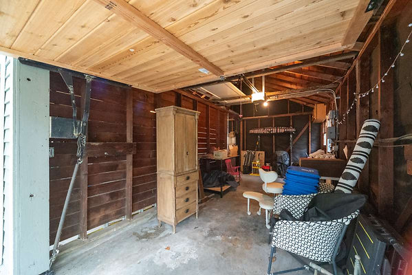 13378 garage 6