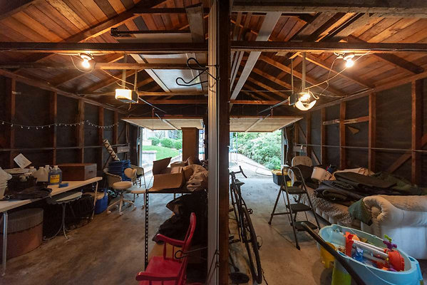 13378 garage 3