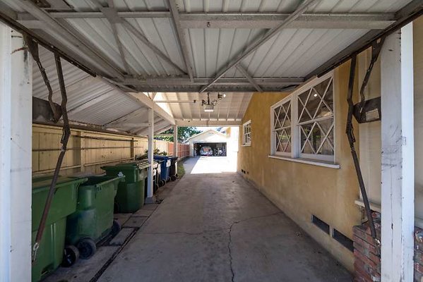 8461 carport2