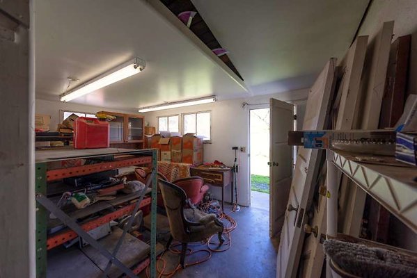 8461 garage6