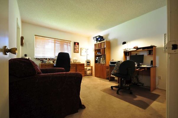8833 office2