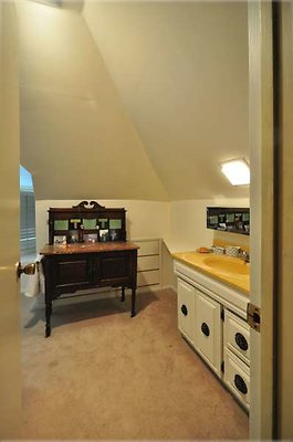 2293 attic7