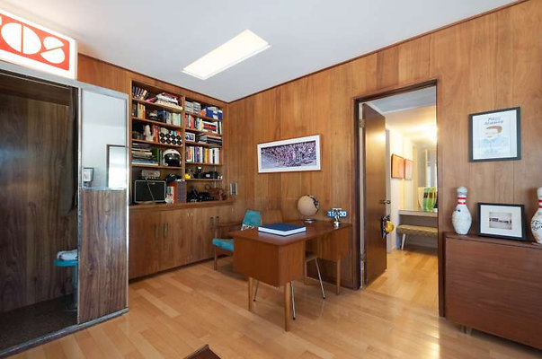 10696 office 4