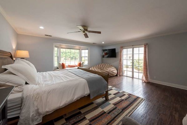12151 bed2