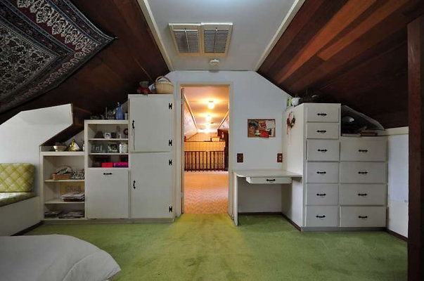 9076 bed 6