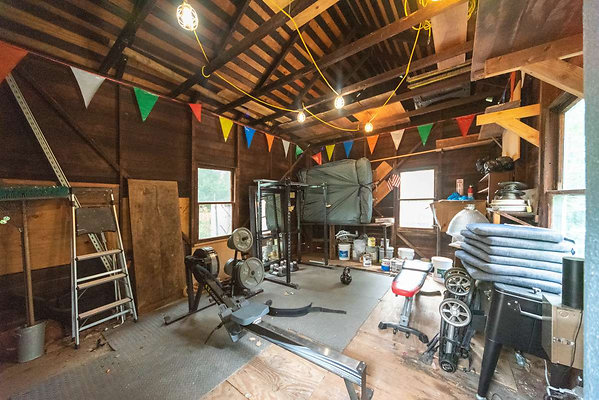 13297 garage 3