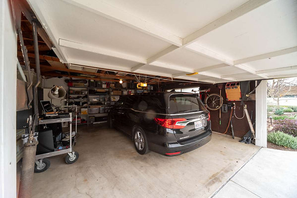 13221 garage 2