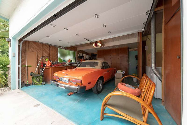 12070 garage 2