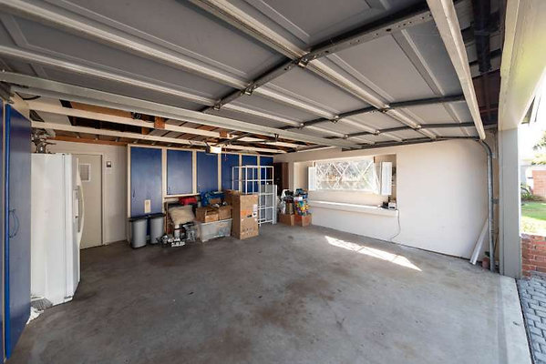 11763 garage 2