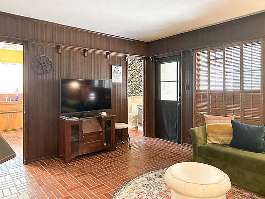 (HOLDING 5-12) Camden House - Valley Village ALPHA