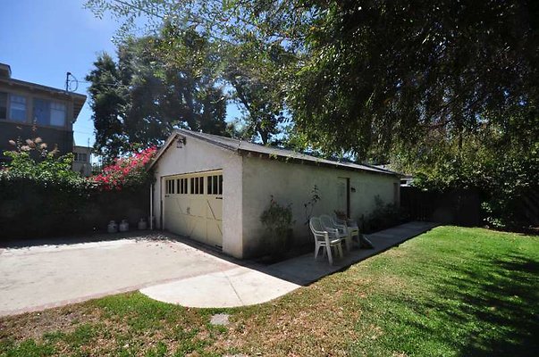 9434 garage4